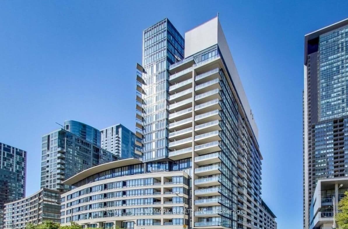 8 Telegram Mews, Unit 833 - Image 1
