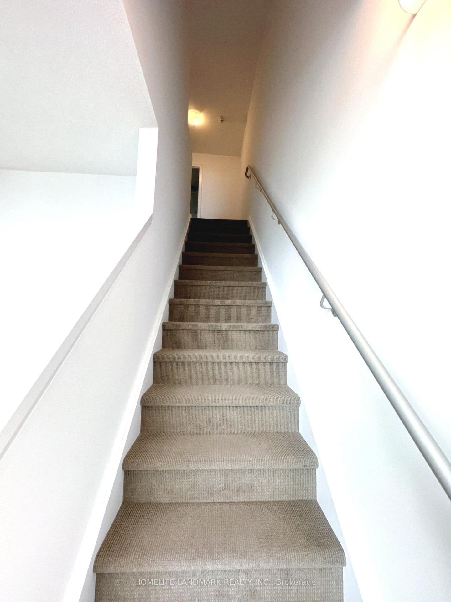 8 Telegram Mews, Unit 833 thumbnail 17