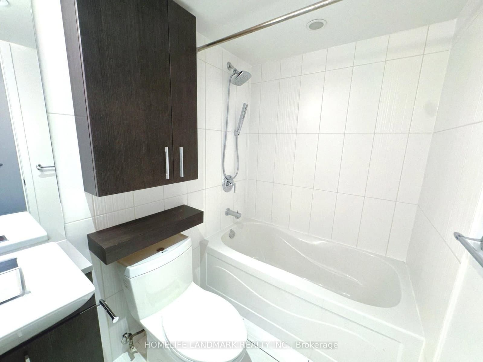 8 Telegram Mews, Unit 833 thumbnail 22
