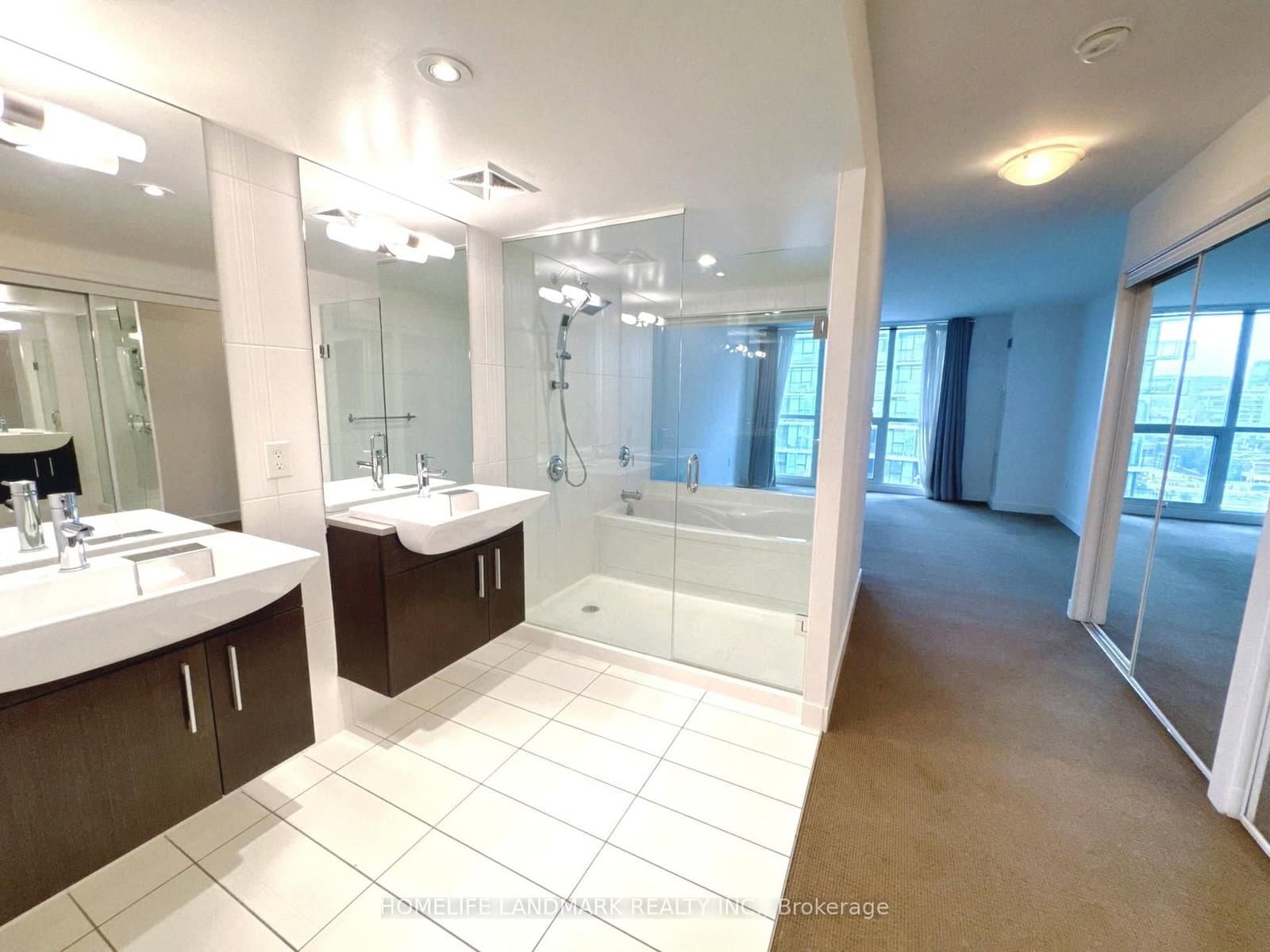 8 Telegram Mews, Unit 833 thumbnail 24