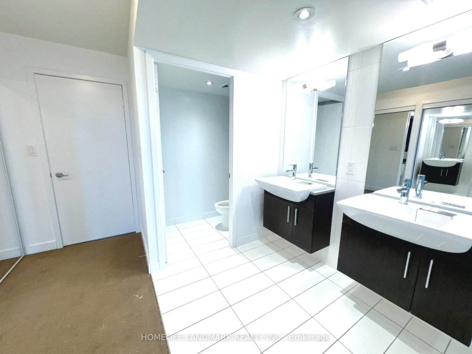 8 Telegram Mews, Unit 833 thumbnail 25
