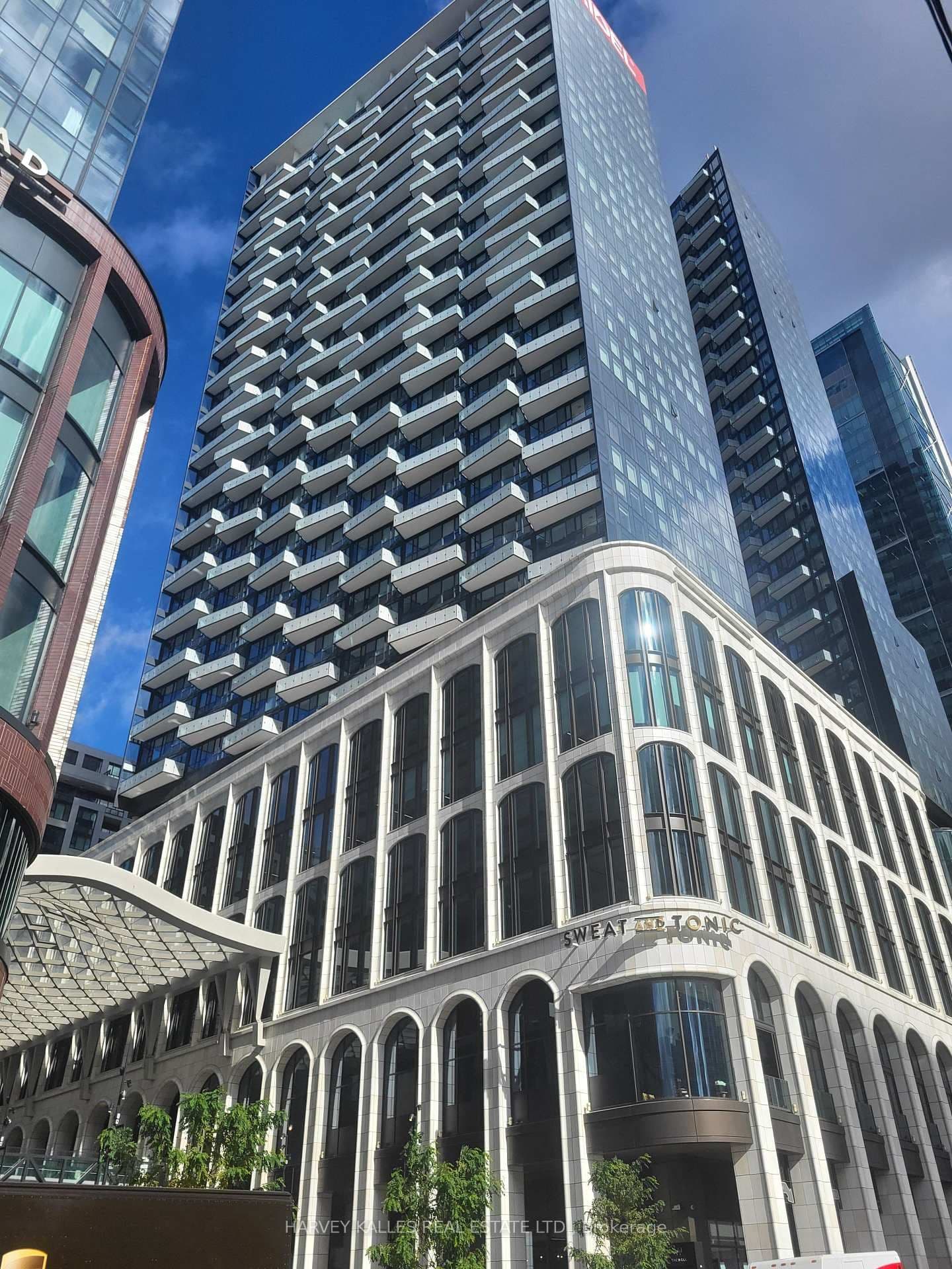 #3003 - 470 Front Street W