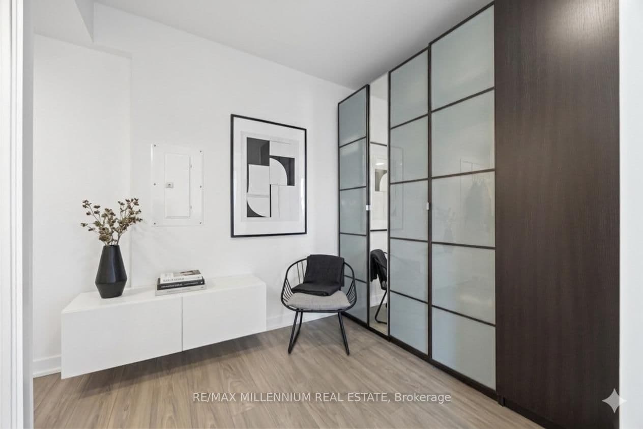 #1312 - 120 Parliament Street