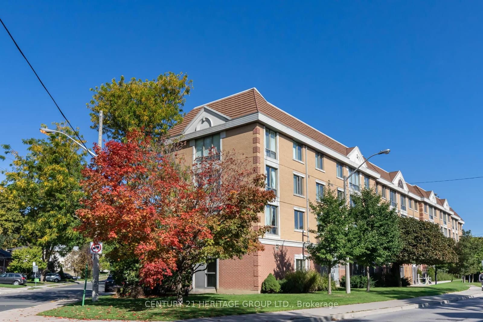 #405 - 211 Randolph Road