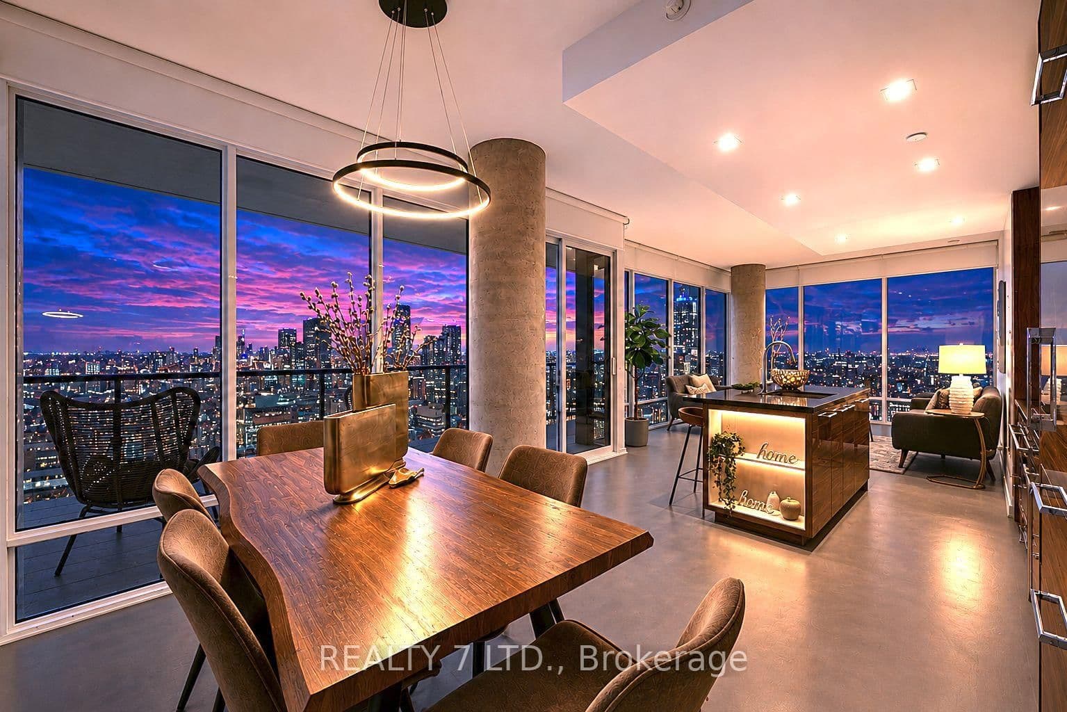 488 University Avenue, Unit 3902 thumbnail 18