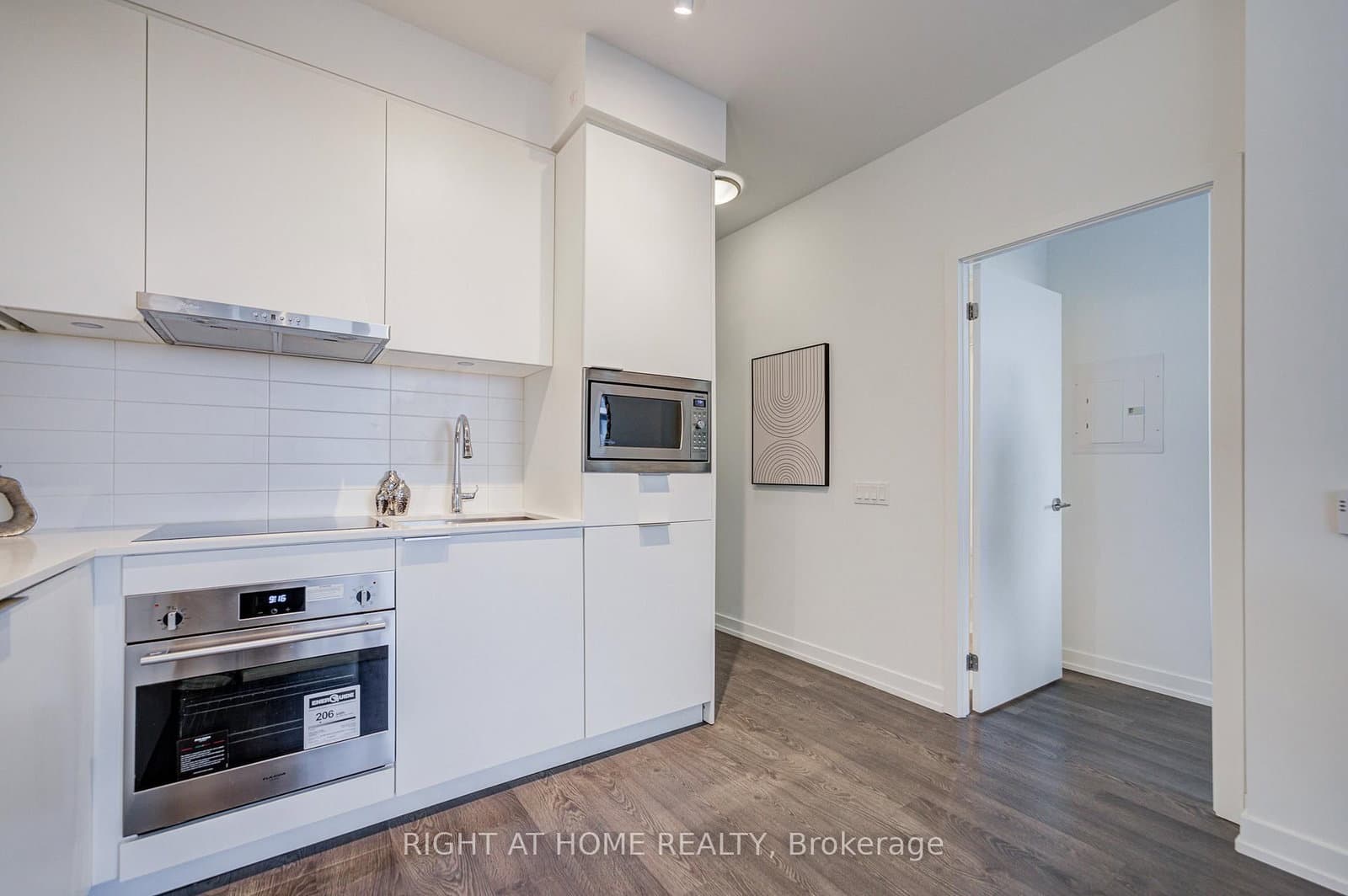 8 Olympic Garden Drive, Unit S2410 thumbnail 14
