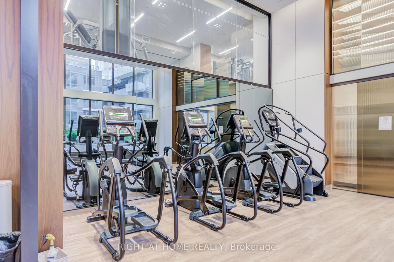 8 Olympic Garden Drive, Unit S2410 thumbnail 28