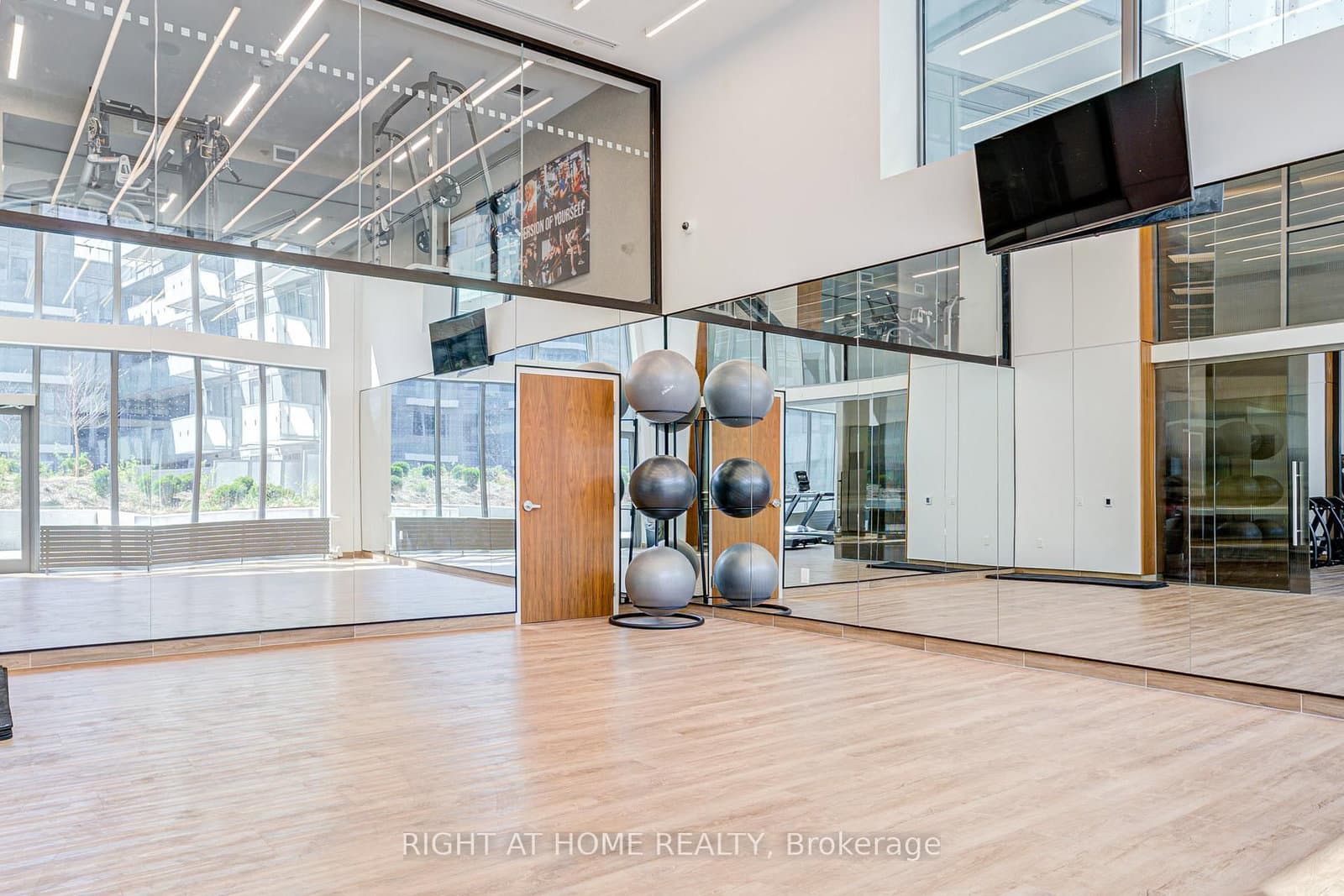 8 Olympic Garden Drive, Unit S2410 thumbnail 29