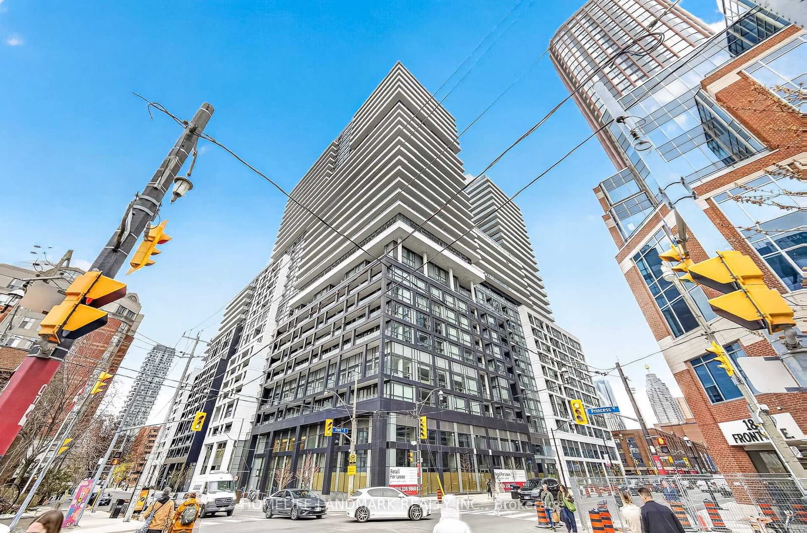 #2811 - 70 Princess Street