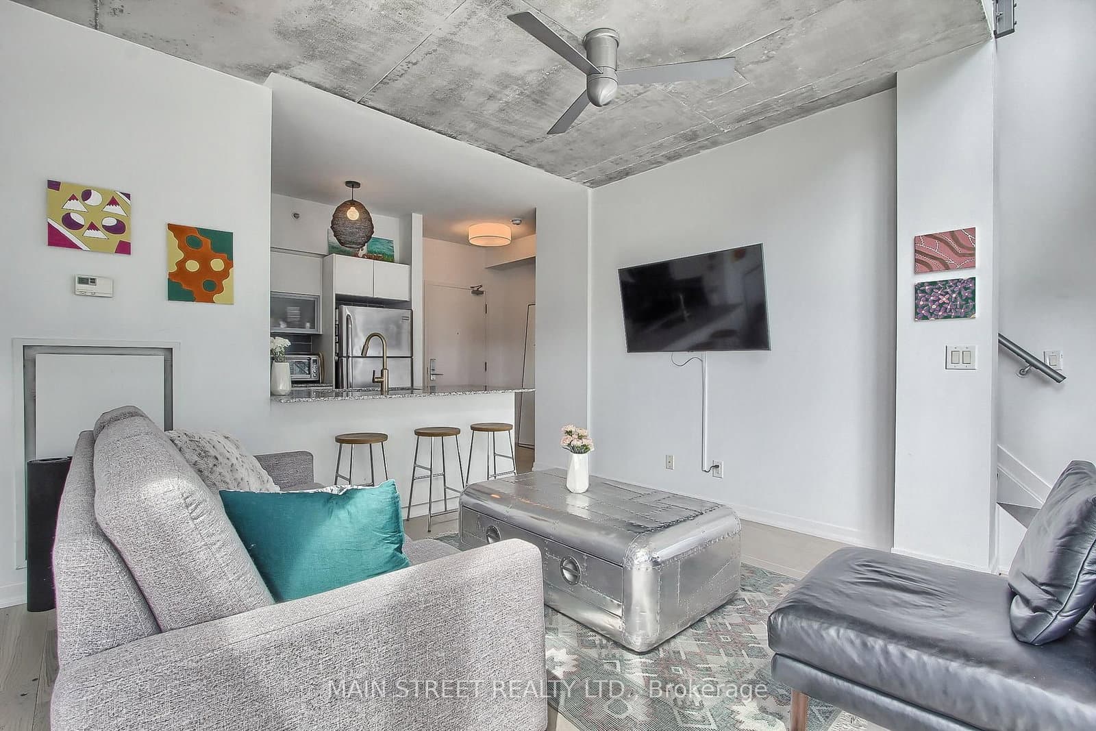 150 East Liberty Street, Unit 1213 thumbnail 15