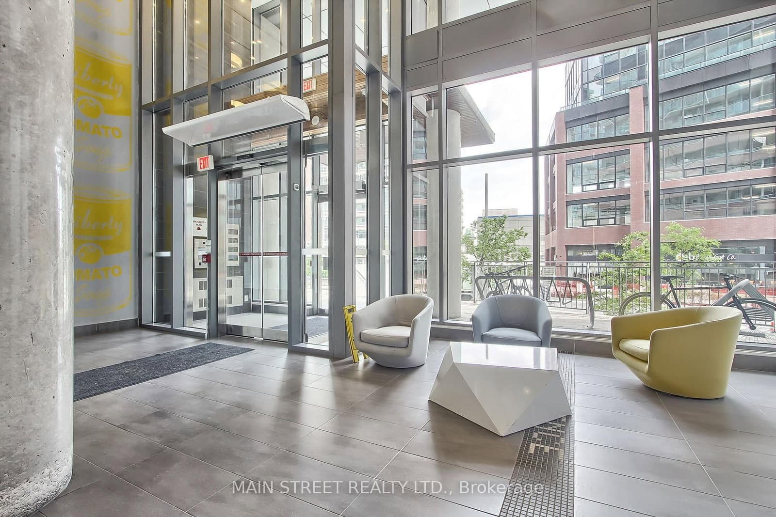 150 East Liberty Street, Unit 1213 thumbnail 4