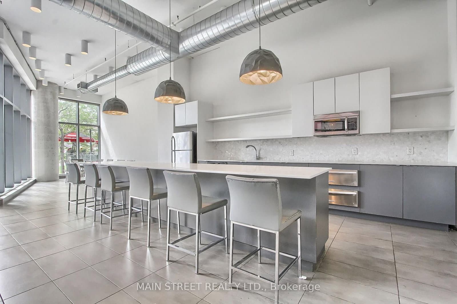 150 East Liberty Street, Unit 1213 thumbnail 45
