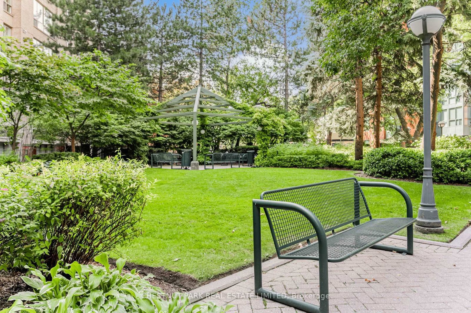 95 Prince Arthur Avenue, Unit 104 thumbnail 29