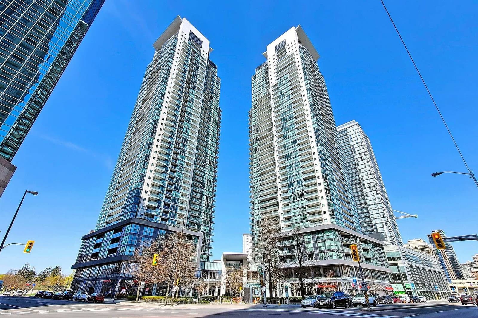 #Ph101 - 5162 Yonge Street