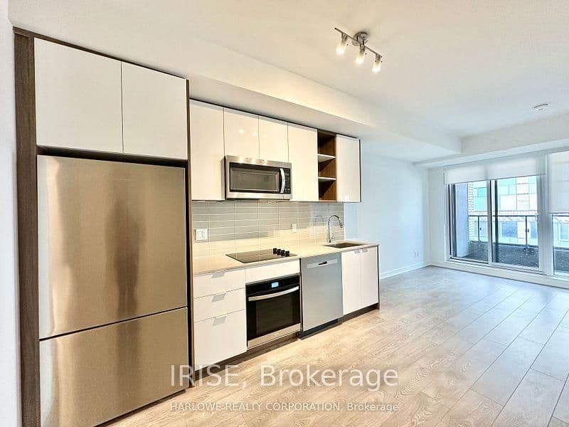 543 Richmond Street W, Unit 408 thumbnail 11