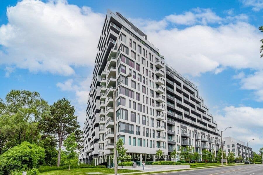 #861 - 25 Adra Grado Way