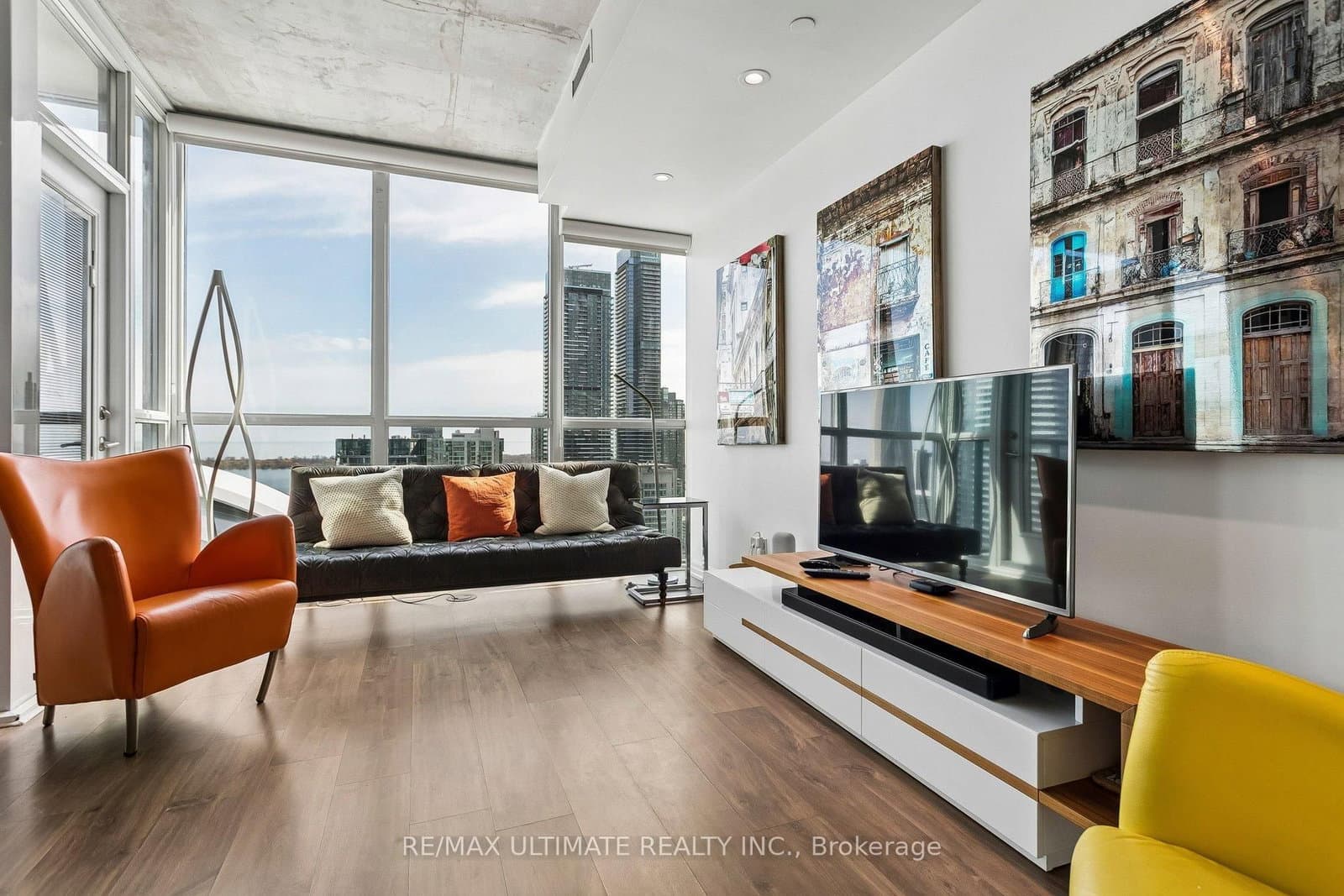 88 Blue Jays Way, Unit 3007 thumbnail 10