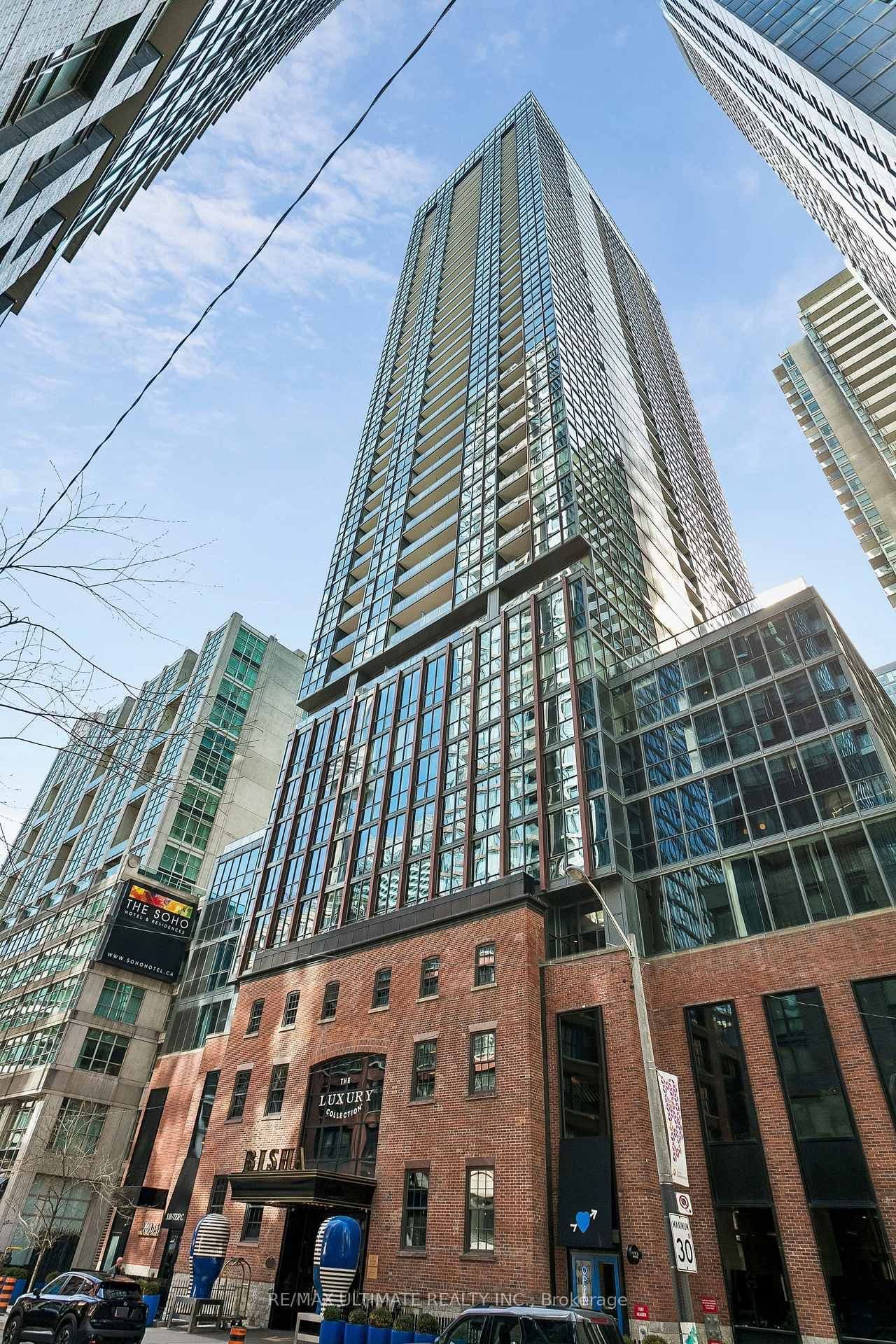 88 Blue Jays Way, Unit 3007 thumbnail 32