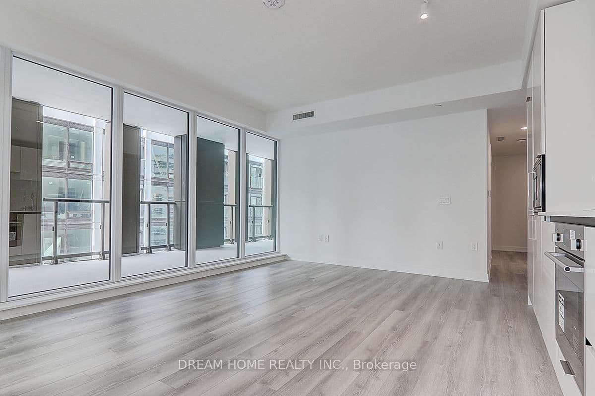 238 Simcoe Street, Unit 1608 thumbnail 15
