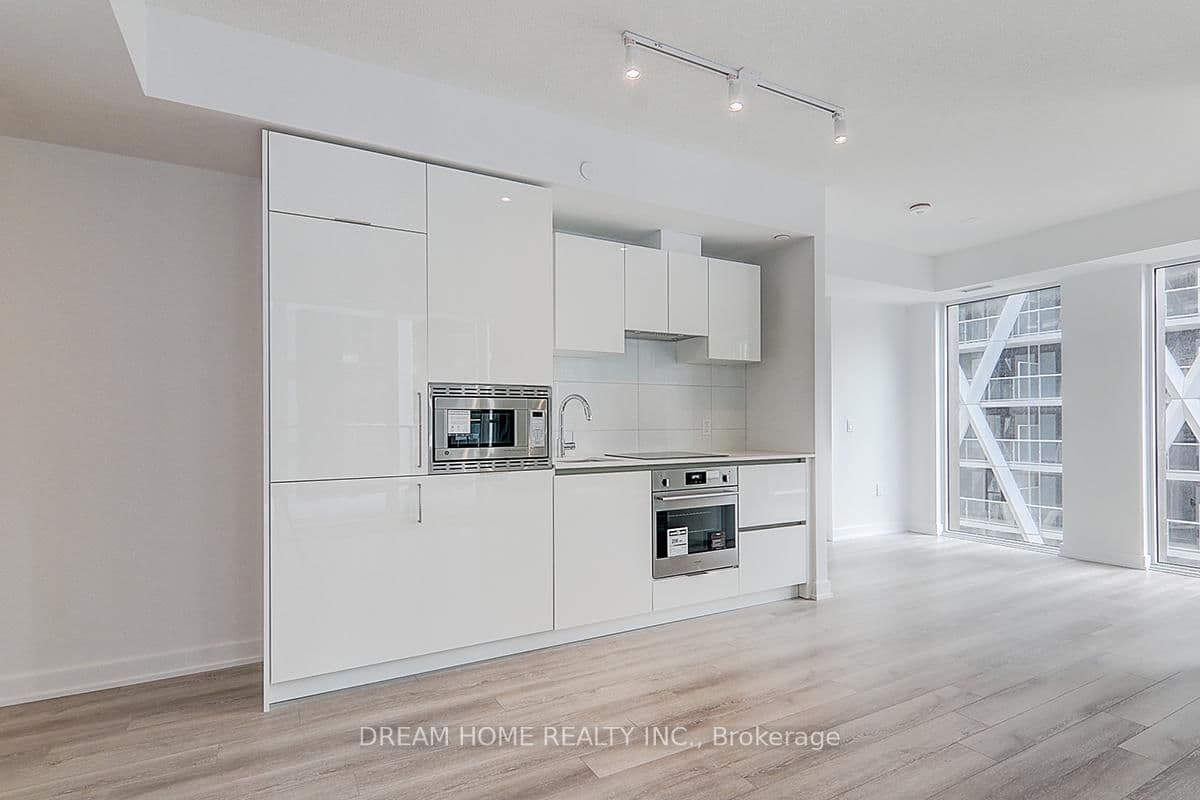 238 Simcoe Street, Unit 1608 thumbnail 17