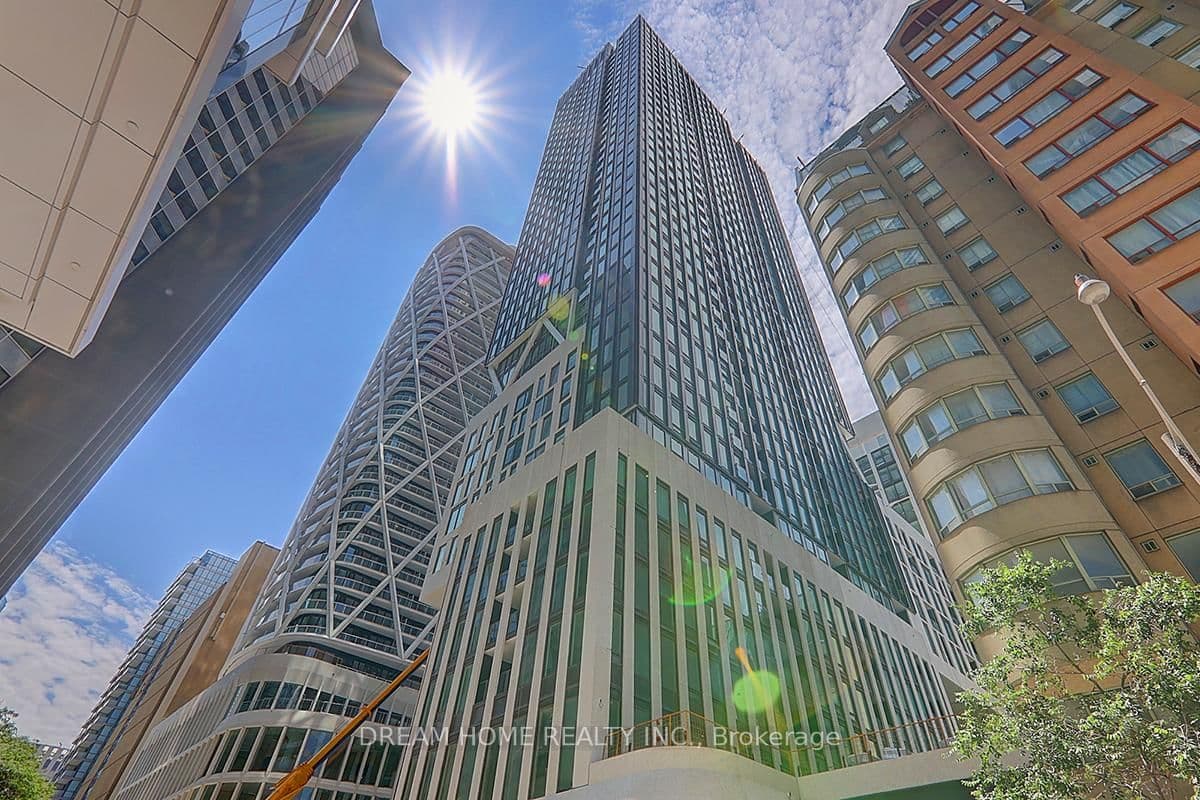 238 Simcoe Street, Unit 1608 thumbnail 40