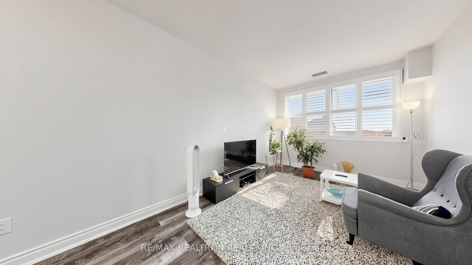 10 Gateway Boulevard, Unit 616 thumbnail 14