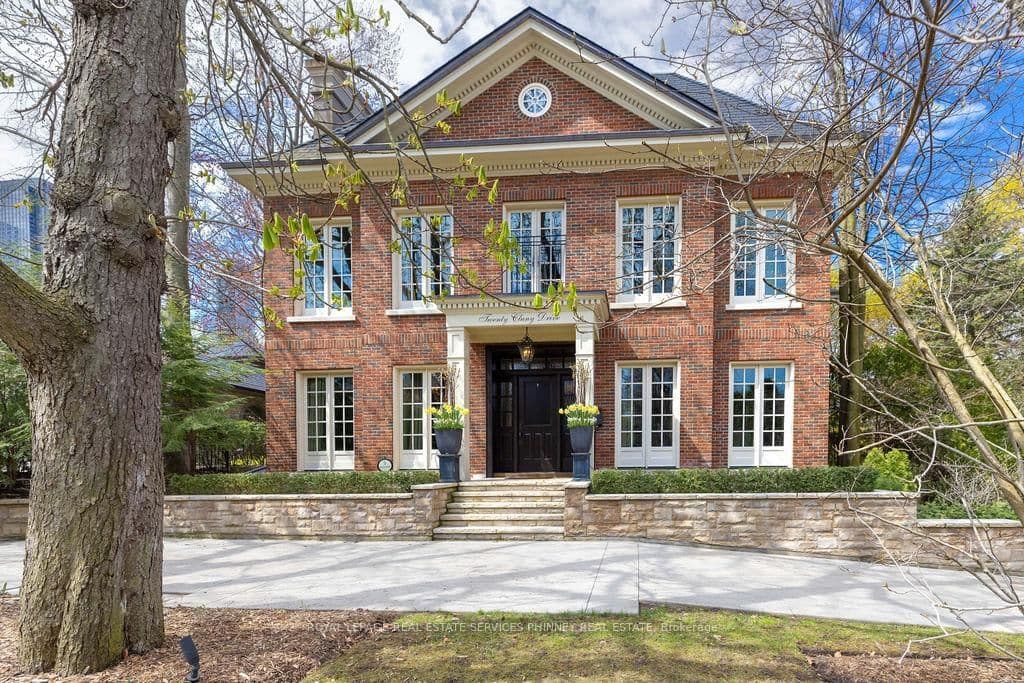 20 Cluny Drive - Image 1
