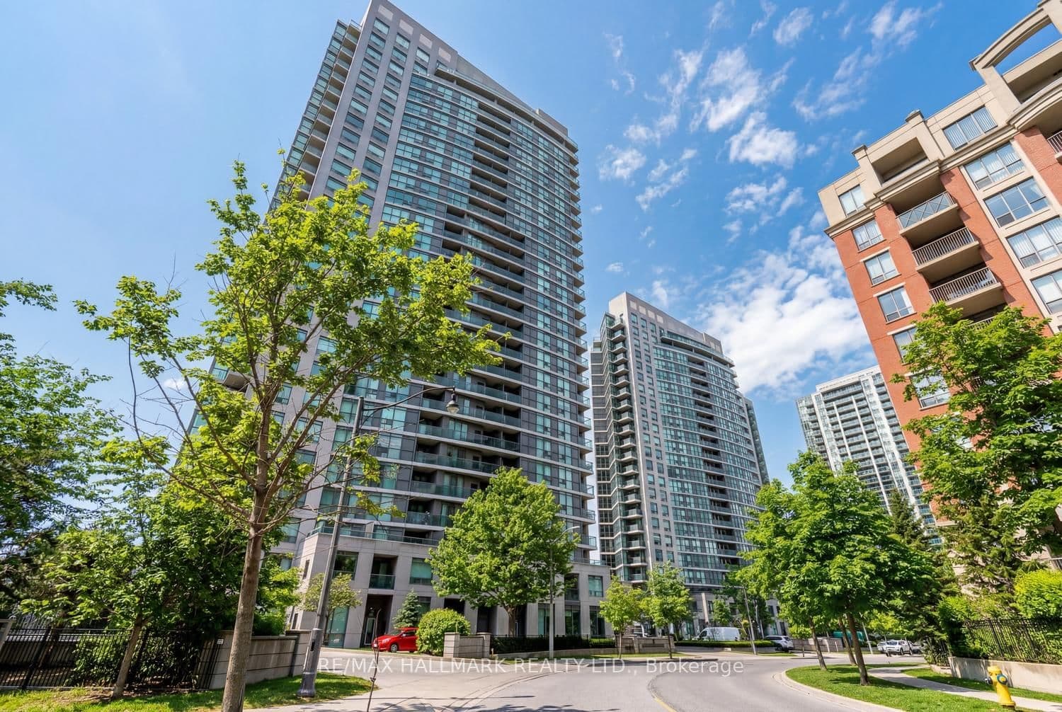 #1902 - 28 Harrison Garden Boulevard
