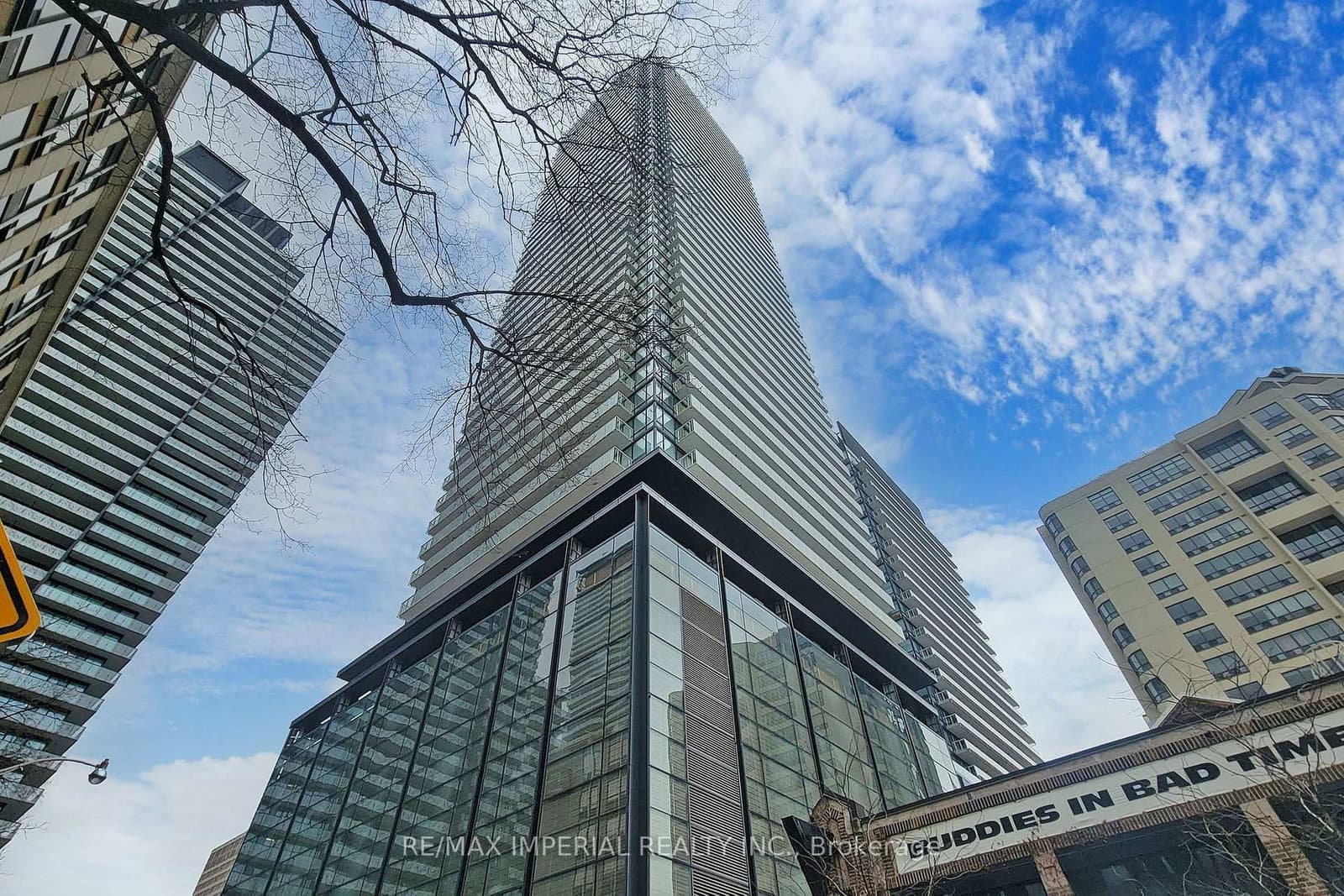 #2409 - 501 Yonge Street