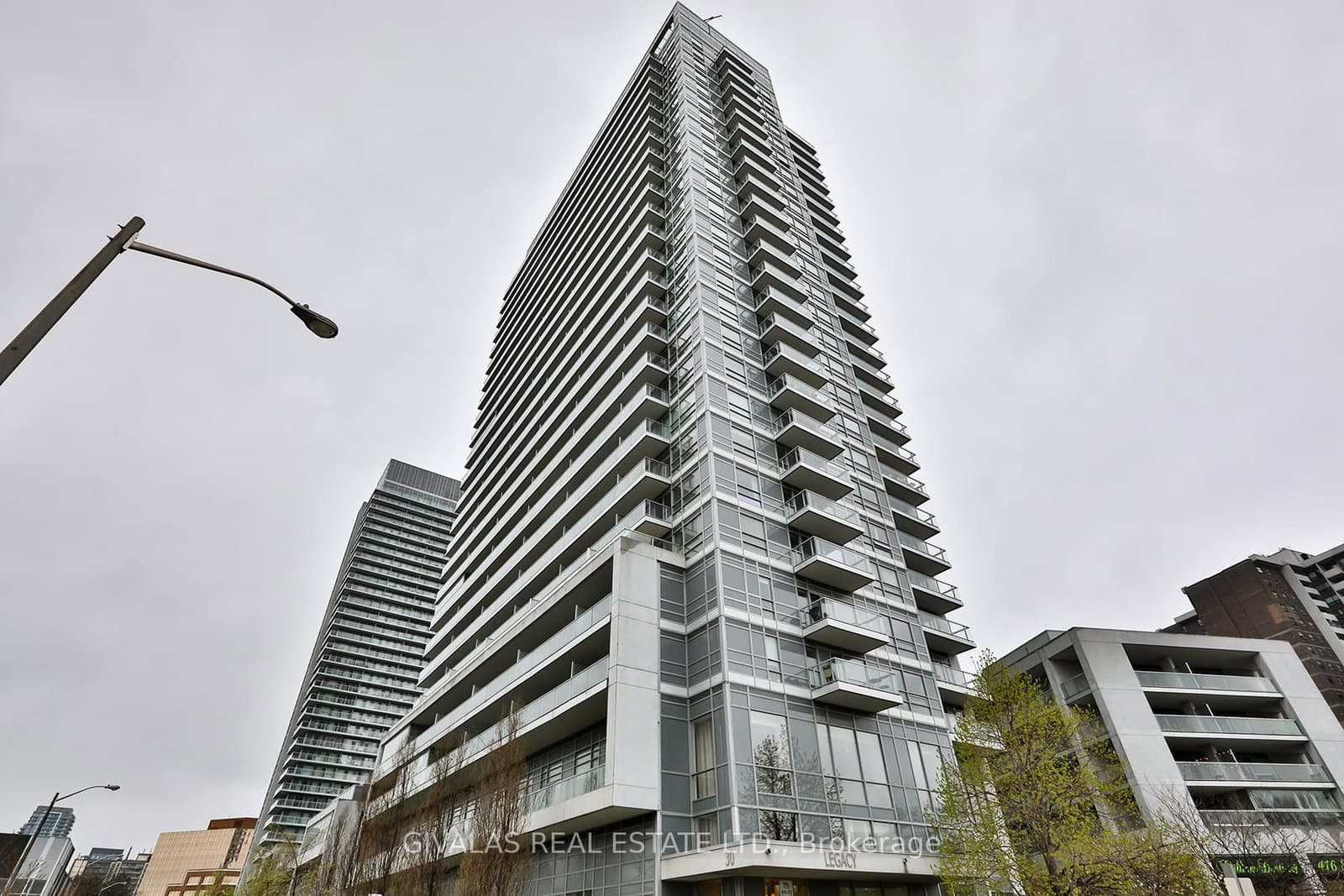 #2110 - 30 Herons Hill Way