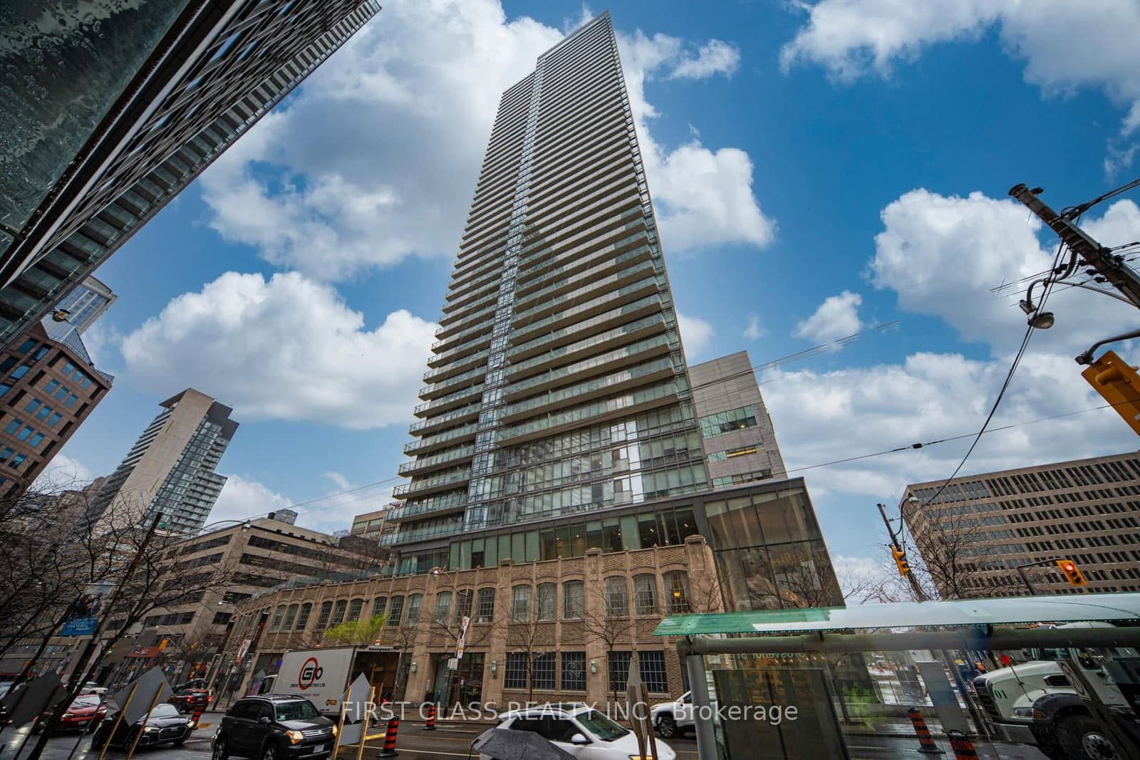#4608 - 832 Bay Street