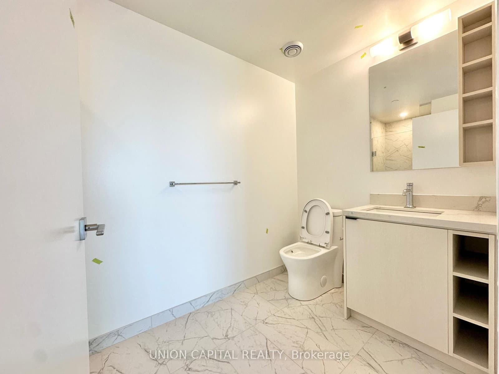 252 Church Street, Unit 5511 thumbnail 14