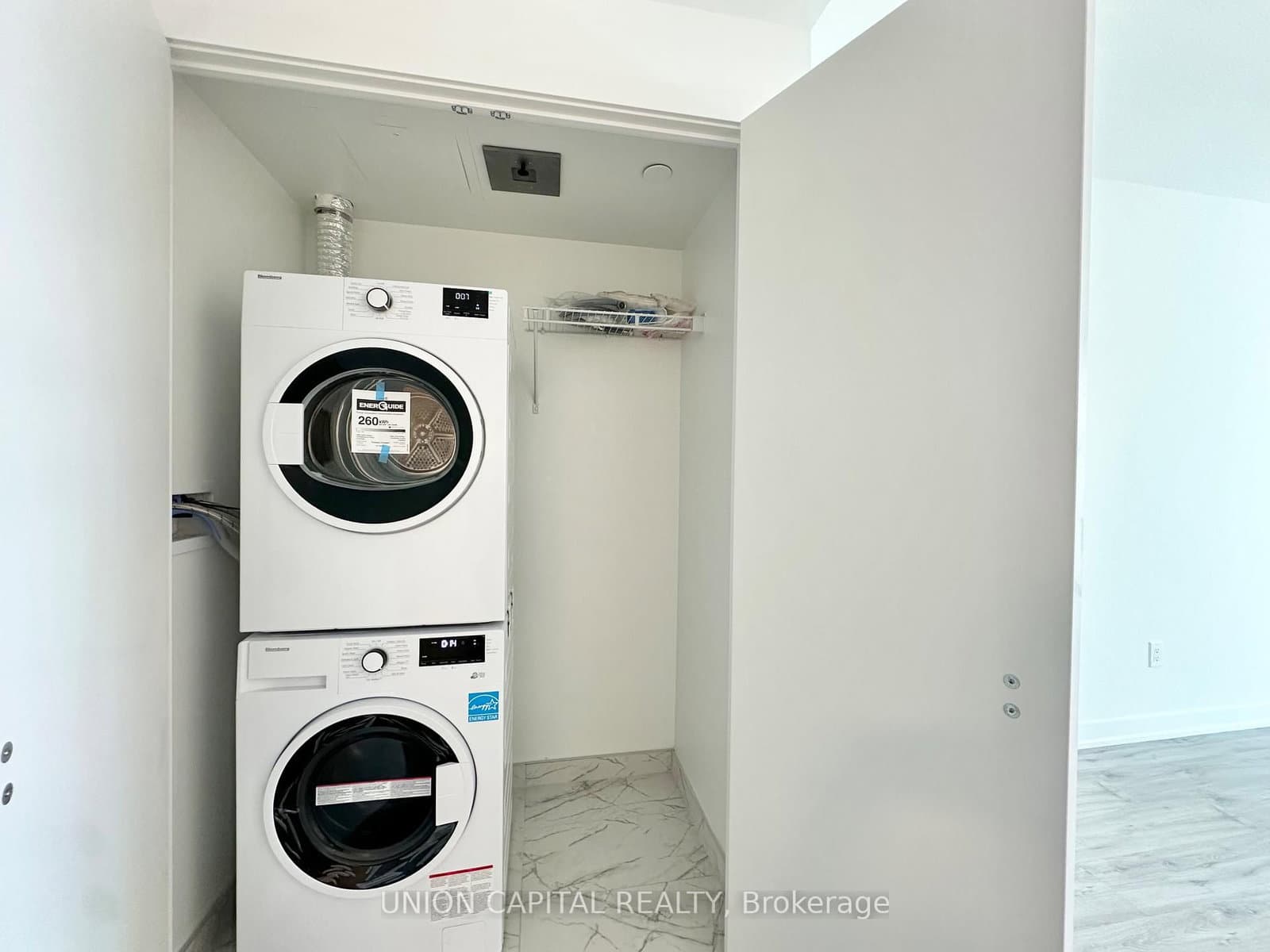 252 Church Street, Unit 5511 thumbnail 15