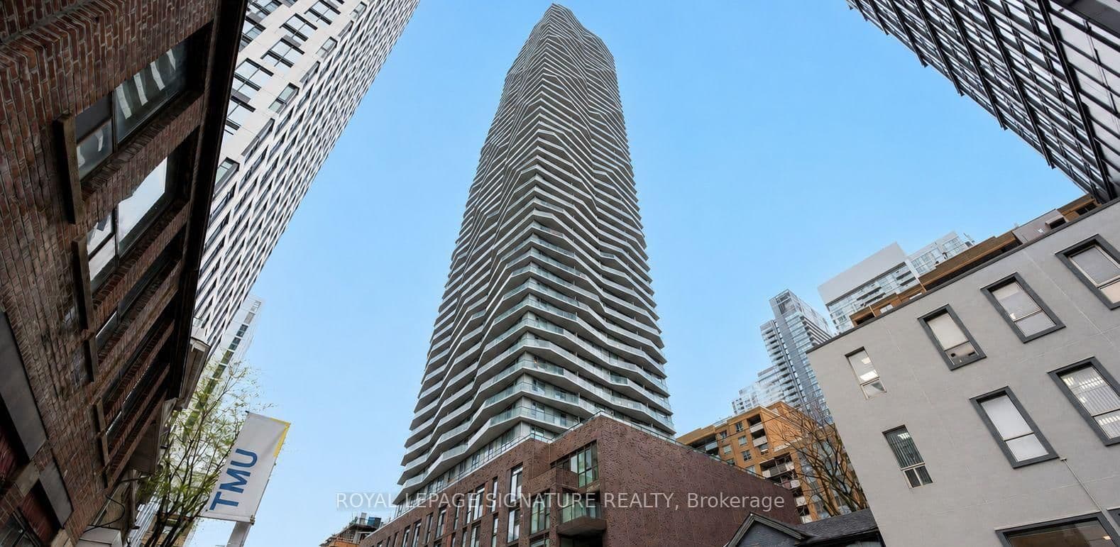 #315 - 100 Dalhousie Street