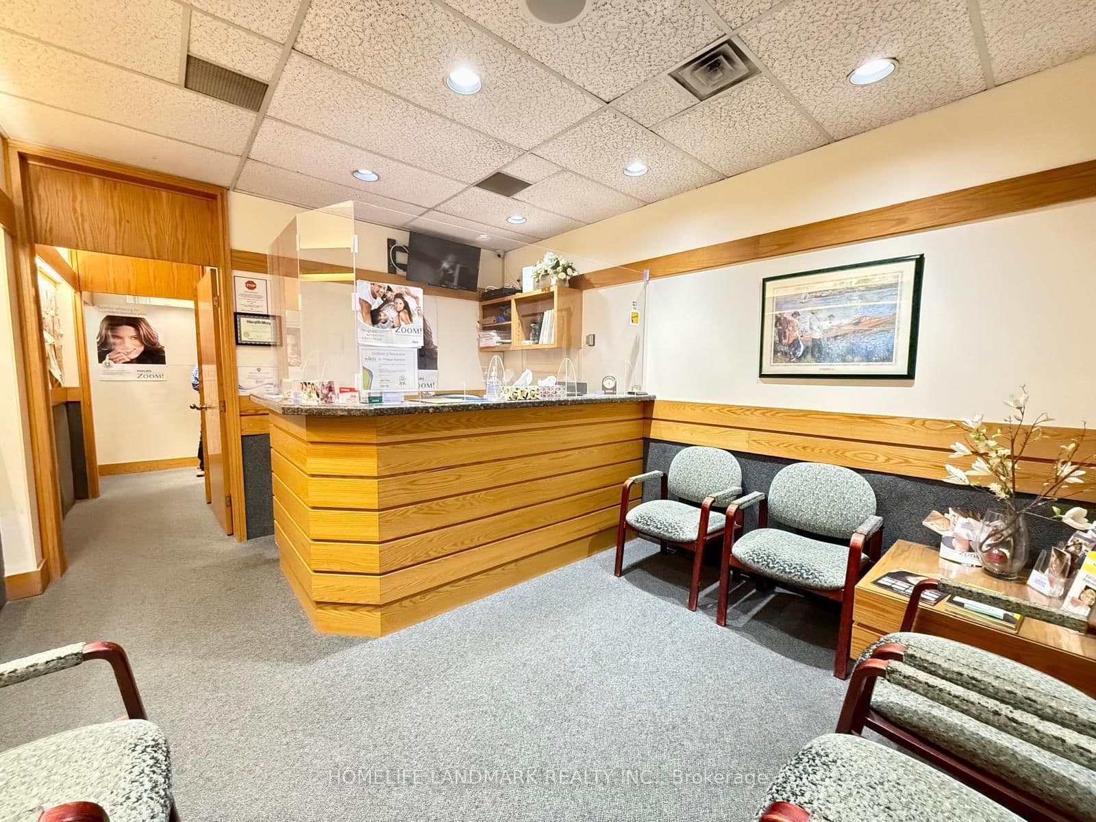 1100 E Sheppard Avenue E, Unit 410 thumbnail 2
