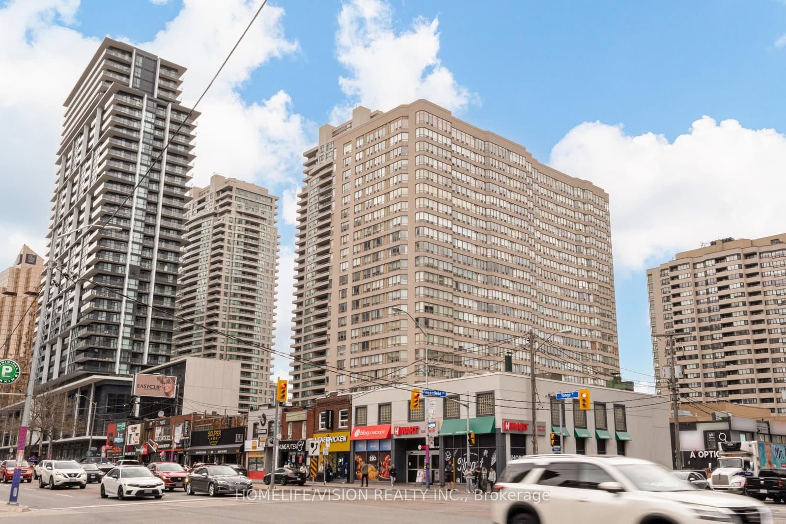 #903 - 30 Greenfield Avenue