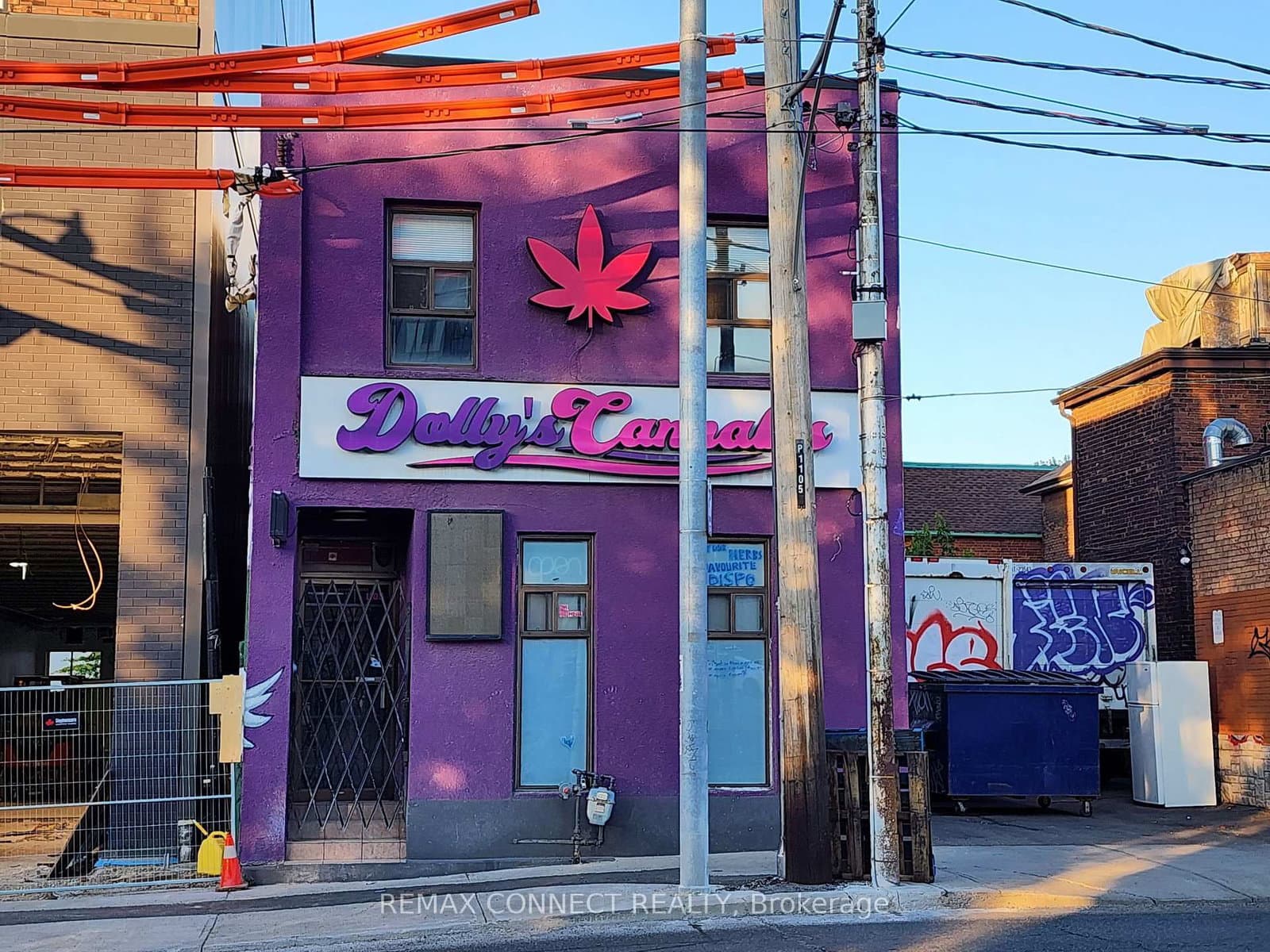 1105 Bathurst Street thumbnail 2