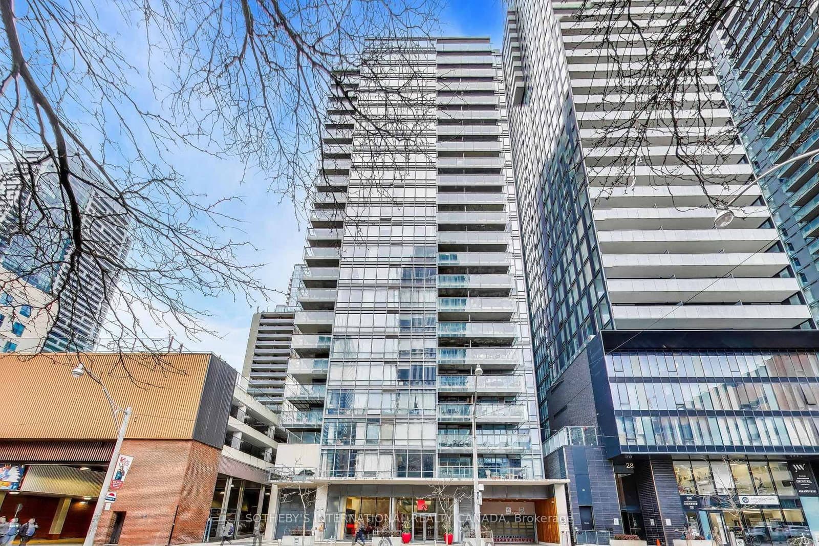 #2002 - 22 Wellesley Street