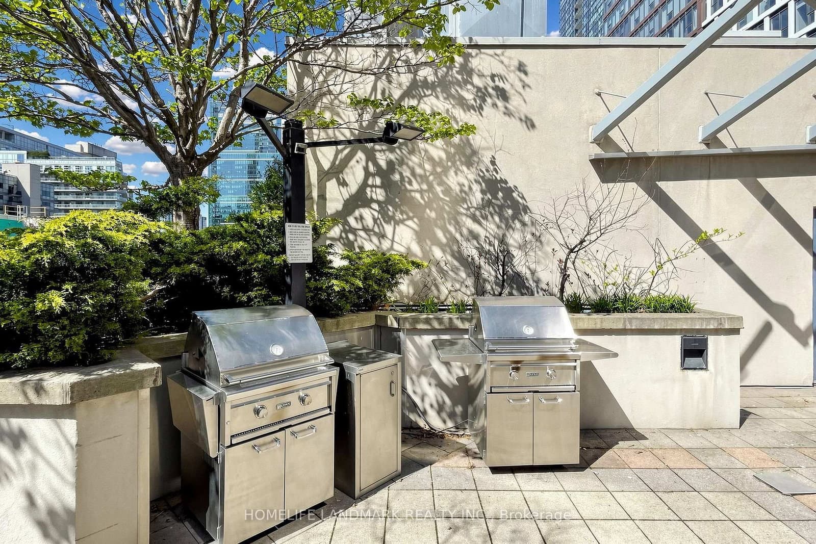 270 wellington Street W, Unit 1124 thumbnail 41