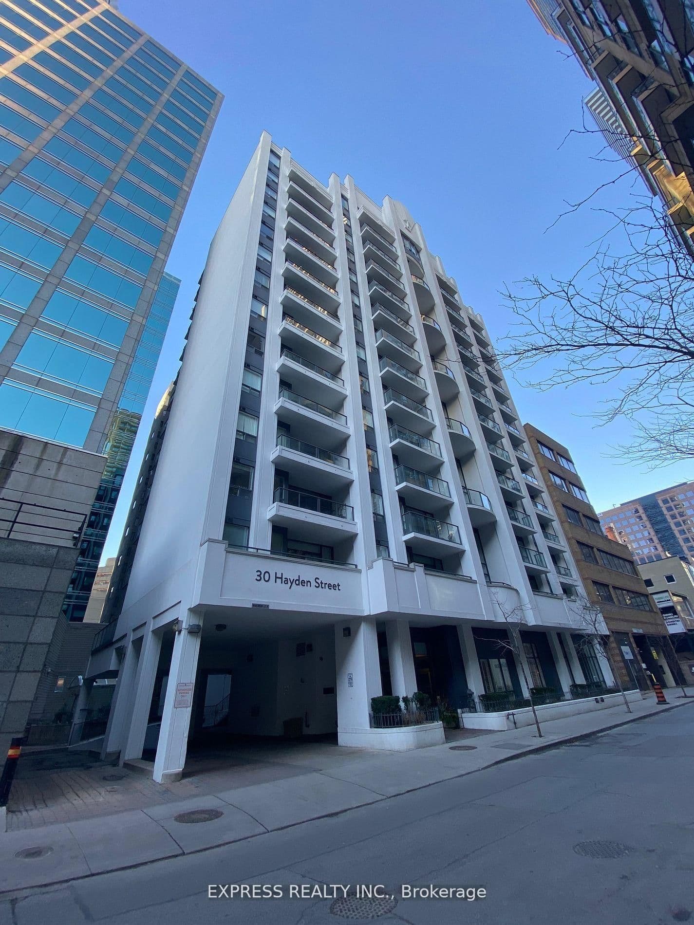 #407 - 30 Hayden Street