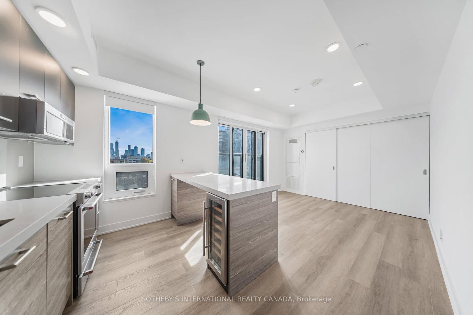 484 Spadina Avenue, Unit 503