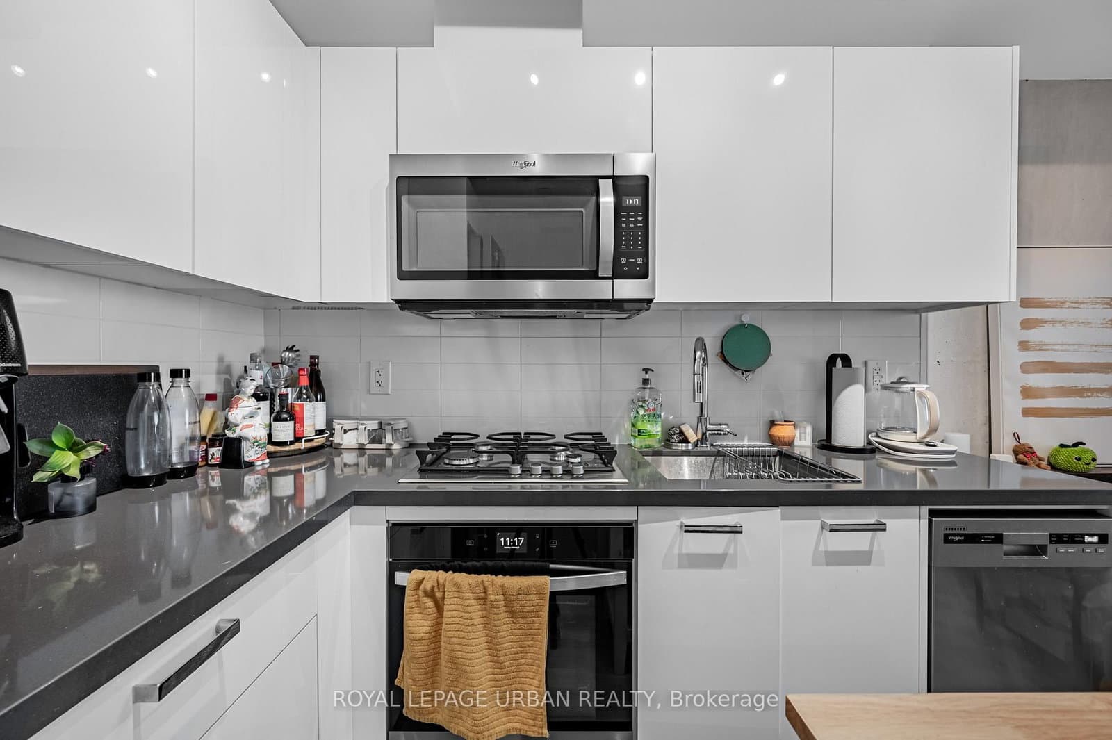 195 McCaul Street, Unit 521 thumbnail 11