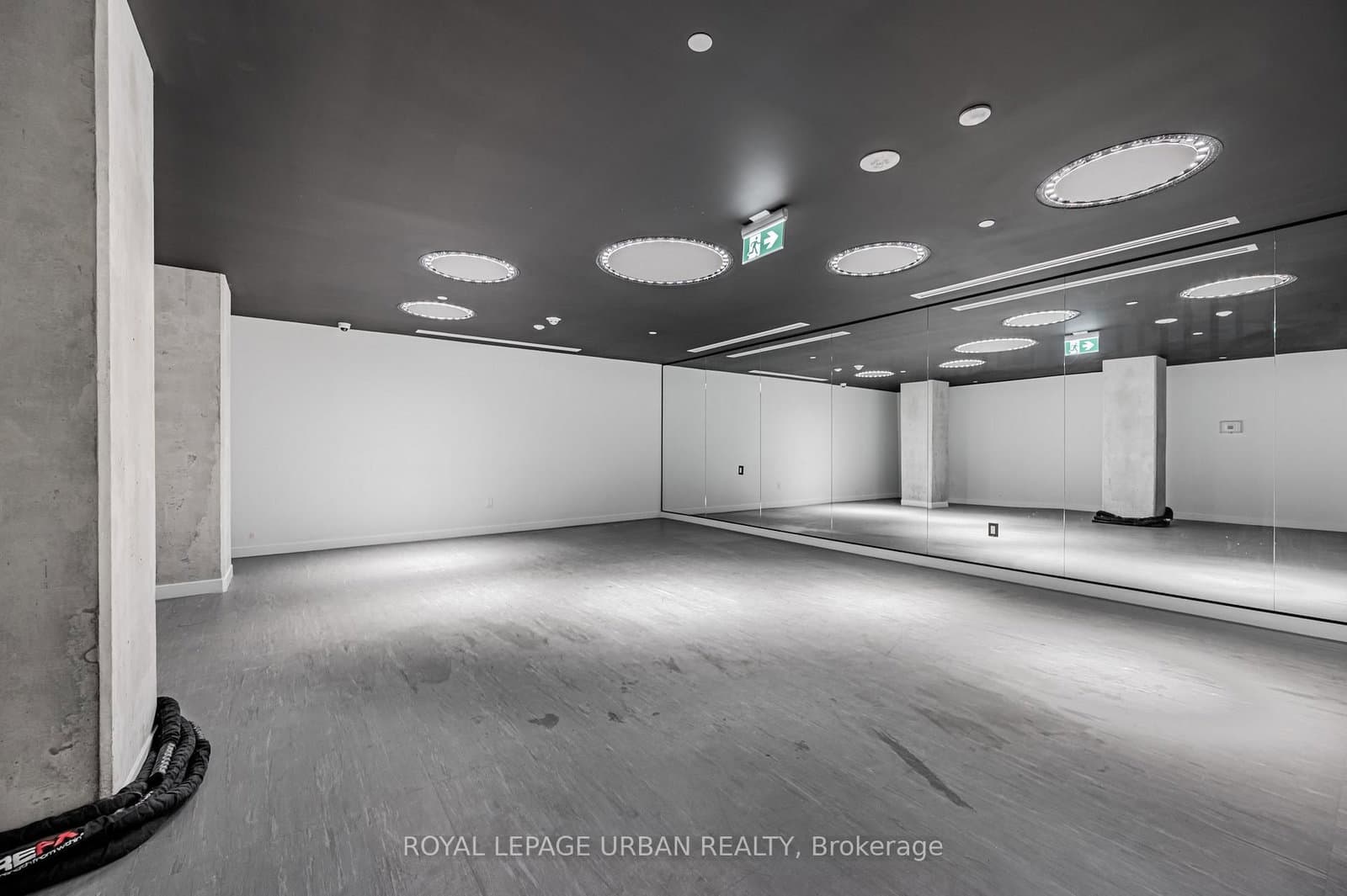 195 McCaul Street, Unit 521 thumbnail 24