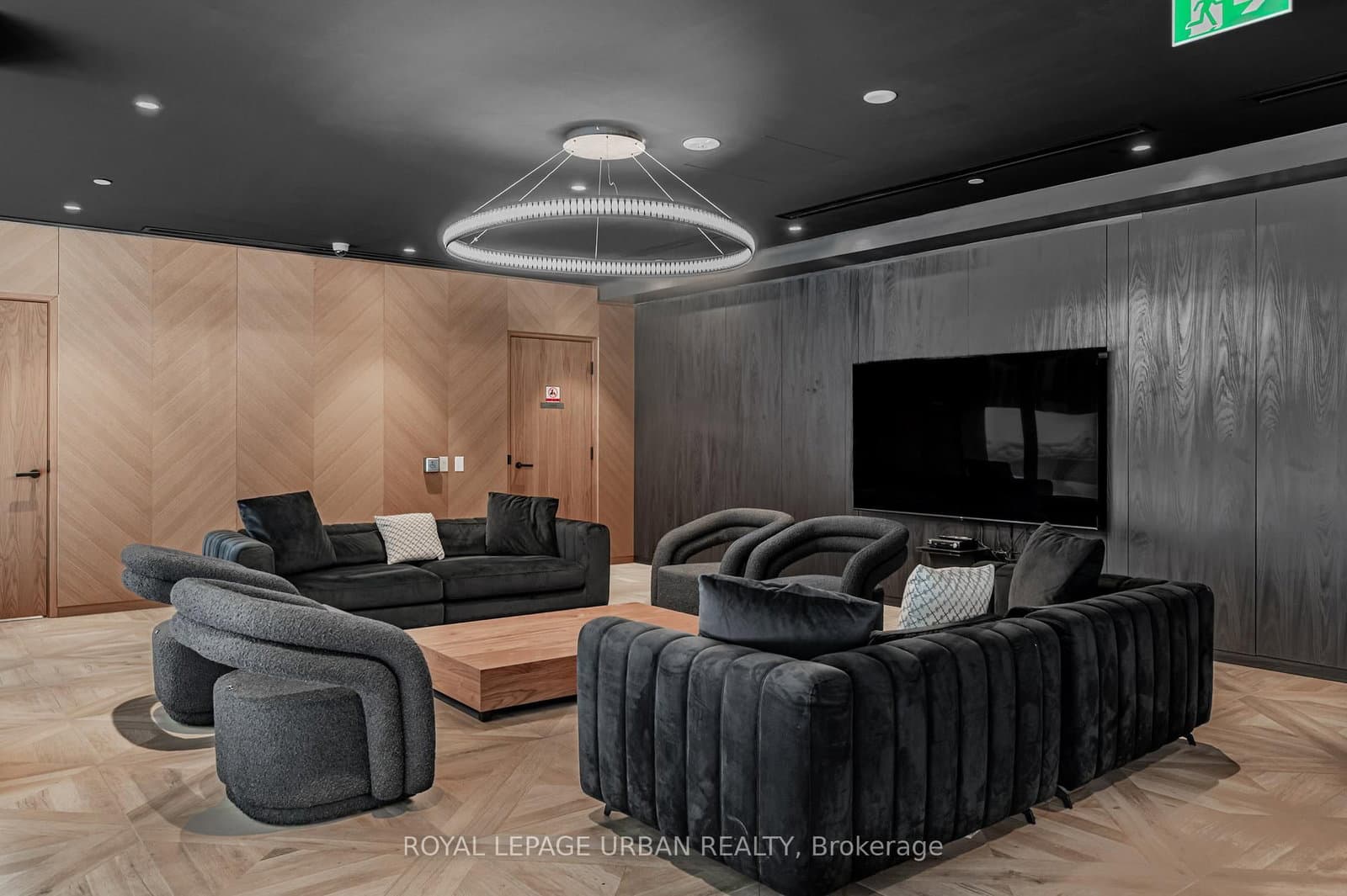 195 McCaul Street, Unit 521 thumbnail 26