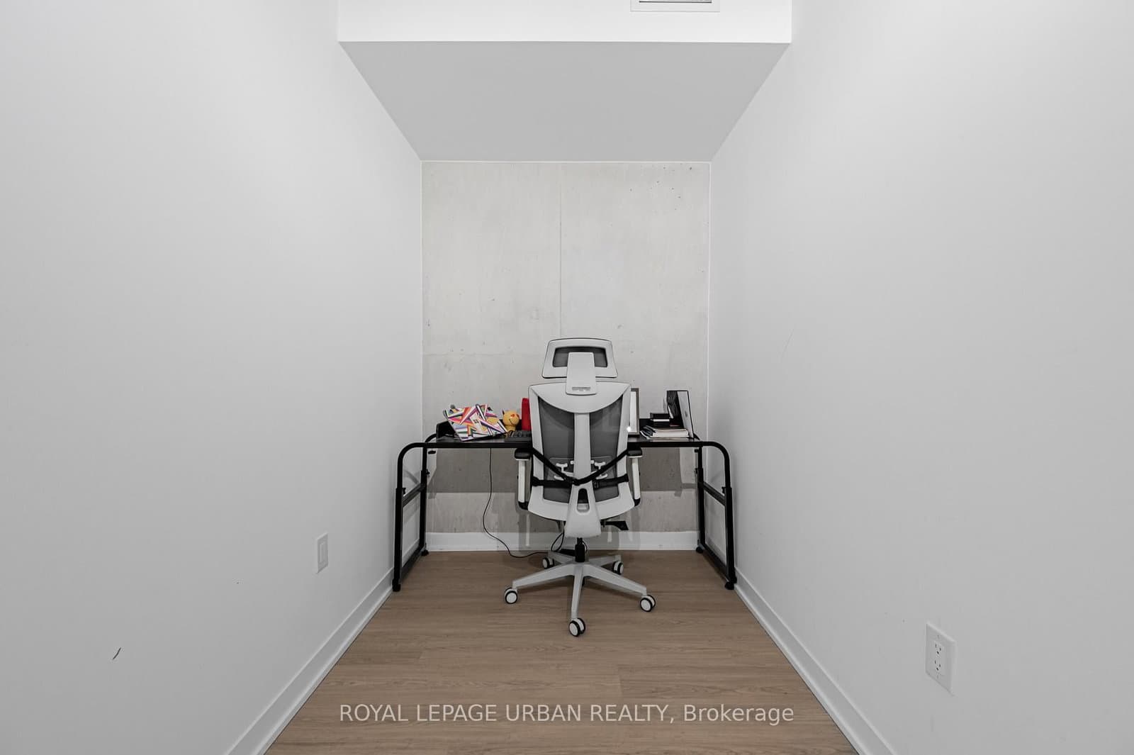 195 McCaul Street, Unit 521 thumbnail 7