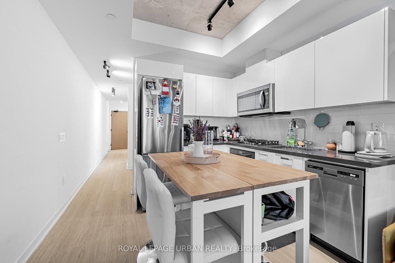 195 McCaul Street, Unit 521 thumbnail 8