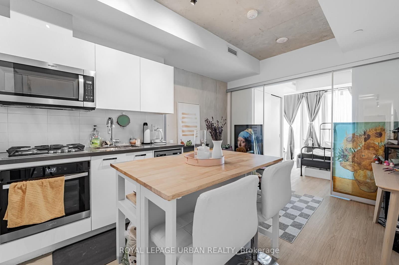195 McCaul Street, Unit 521 thumbnail 9