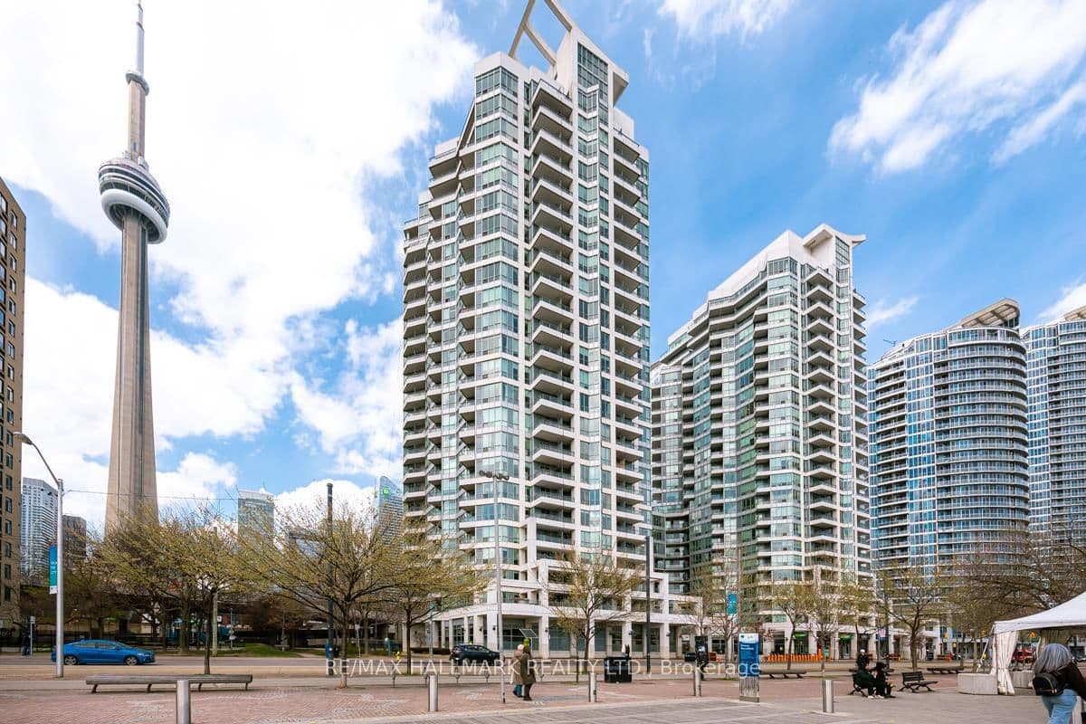 #2707 - 228 Queens Quay W