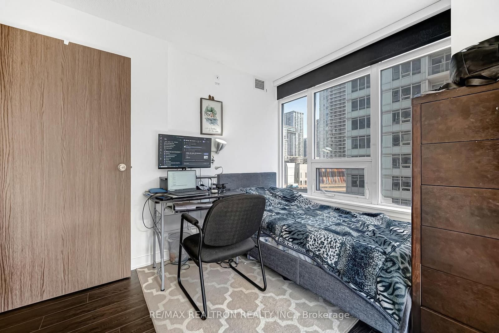 19 Bathurst Street, Unit 811 thumbnail 27