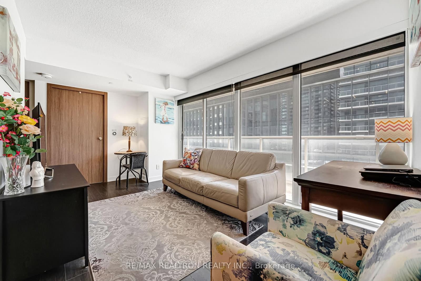 19 Bathurst Street, Unit 811 thumbnail 7